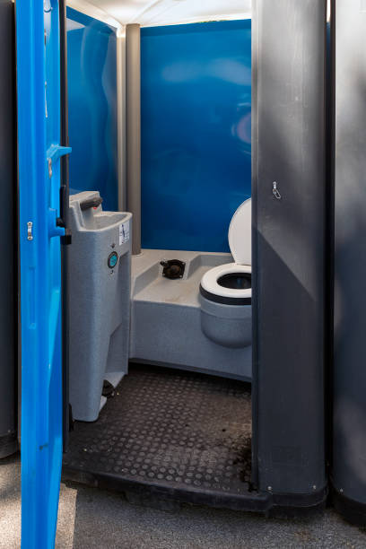 Affordable portable toilet rental in Fall Creek, WI