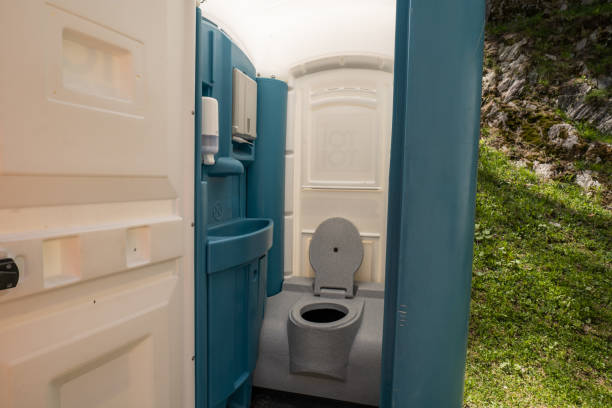 Best Porta potty rental near me  in Fall Creek, WI